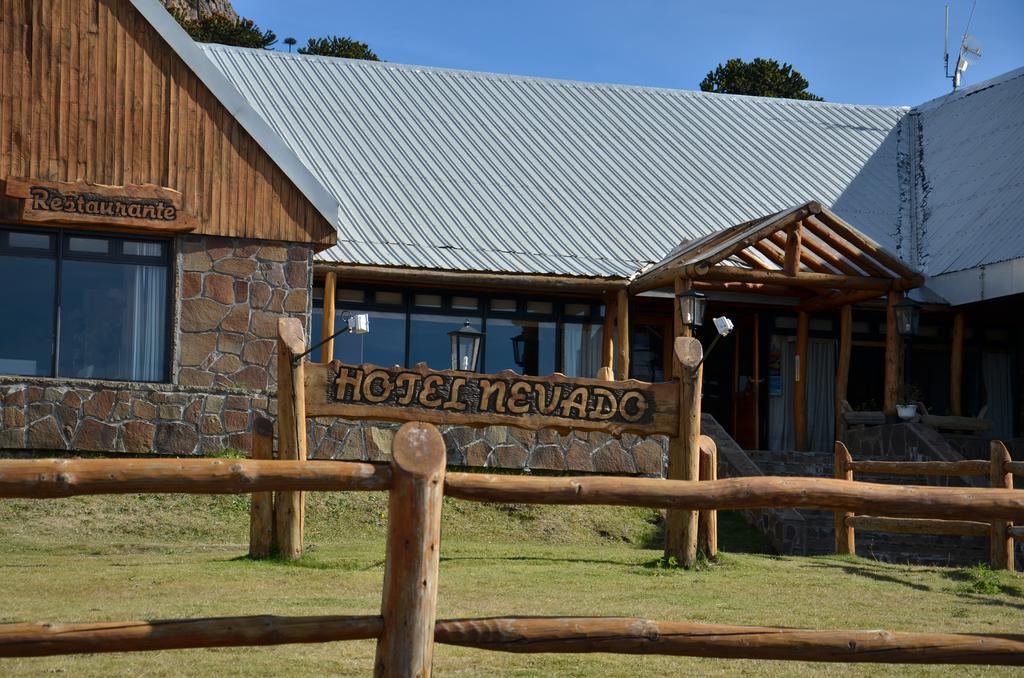 Hotel Y Cabanas Del Nevado Caviahue Exterior photo